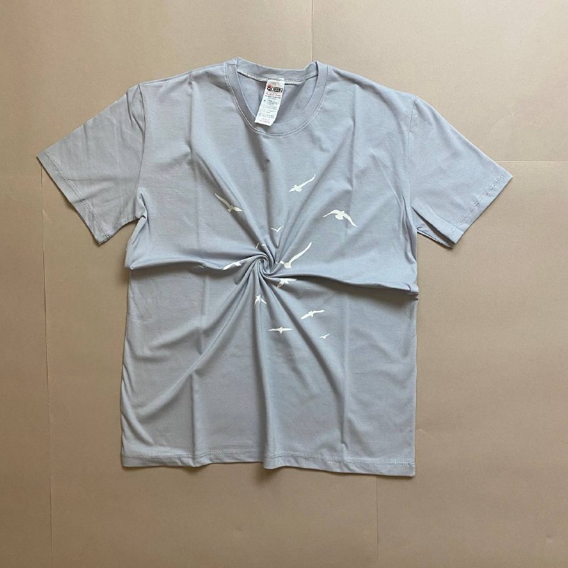 تیشرت طرح پرنده