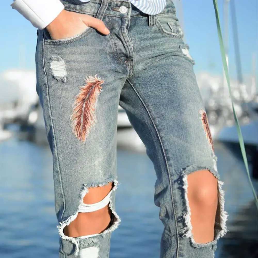 چگونه شلوار جین را زاپدار کنیم؟